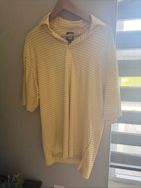 Men’s FJ Polo Shirt Size Medium